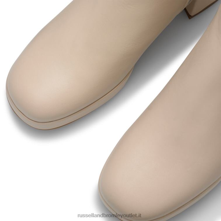 beige V0V4J272 donne Russell And Bromley avvio pulito della piattaforma blockboot